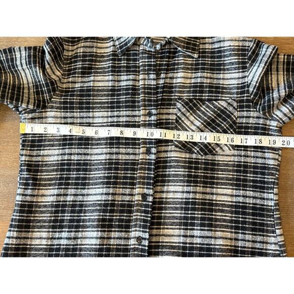 BRANDY MELVILLE black/white Flannel Button Down Shirt - Picture 8 of 9